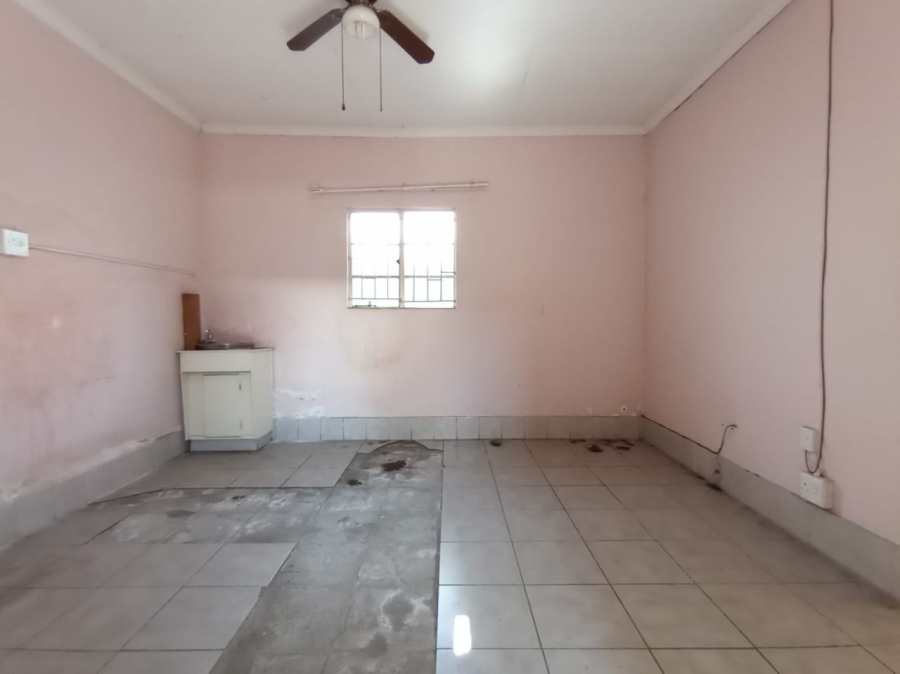 4 Bedroom Property for Sale in Parys Free State